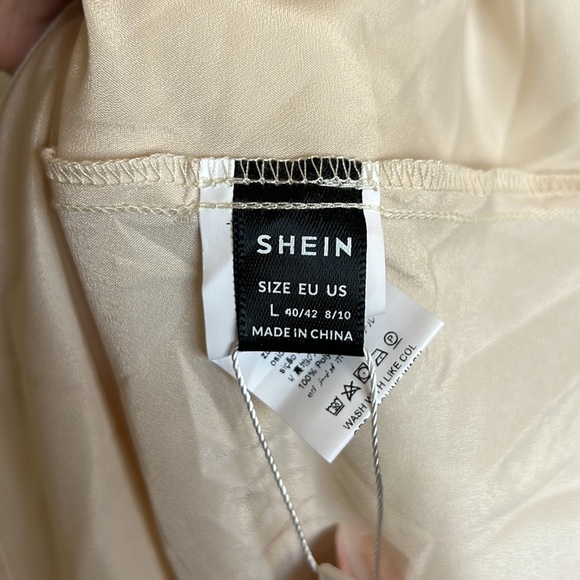 New Dress - Picture 7 of 9